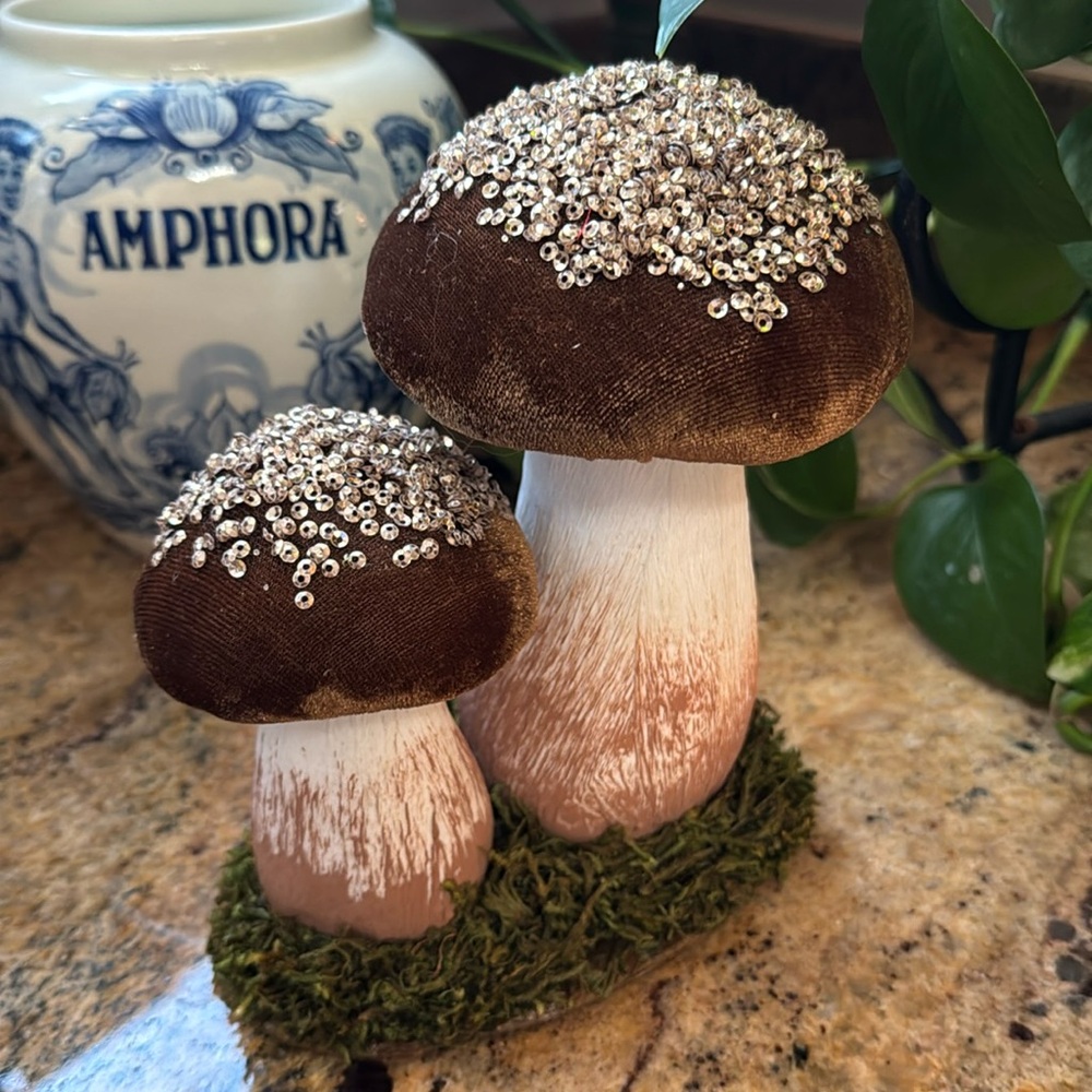 Velvet Mushrooms